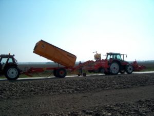 16 april 2003: aardappelen poten