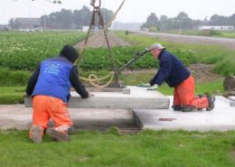 30 juni 2007; oprit in beton leggen