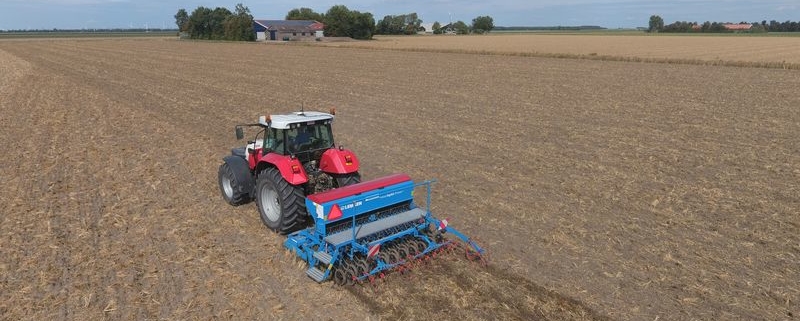 12 augustus 2018; groenbemester zaaien