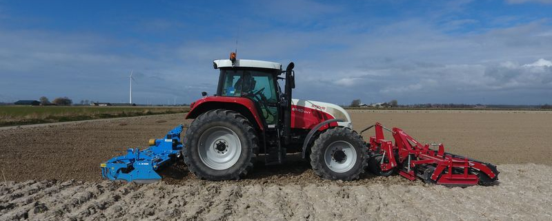 31 maart 2020; Zaaibedbereiding suikerbieten land