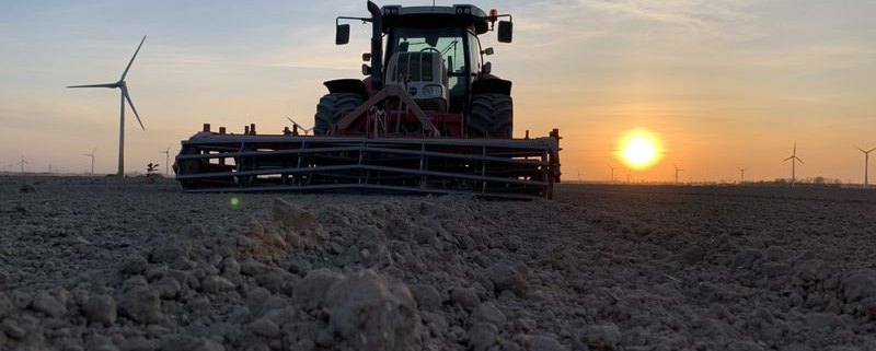 7 april 2020; grondbewerking uienland