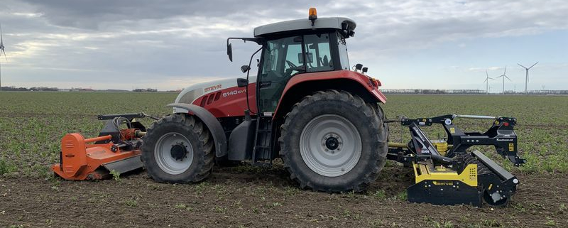 8 april 2021; aardappel land voorbewerken met Moreni rotorkopeg en Perfect klepelmaaier