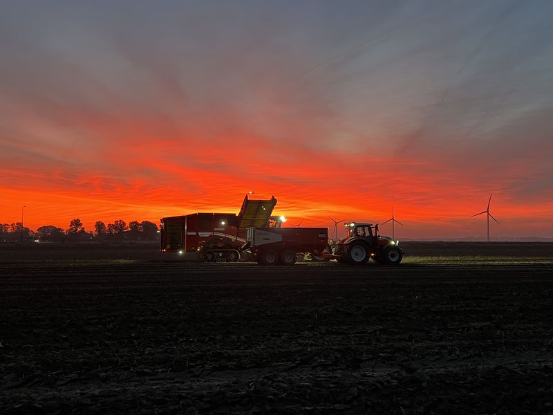 18 oktober 2023; aardappels rooien bij collega's