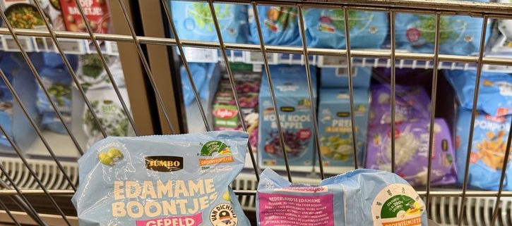 18 maart 2025; Edamame soja in Jumbo supermarkt