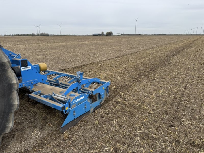 13 april 2026; rotorkopen bietenperceel 13 april 2026; rotorkopen bietenperceel